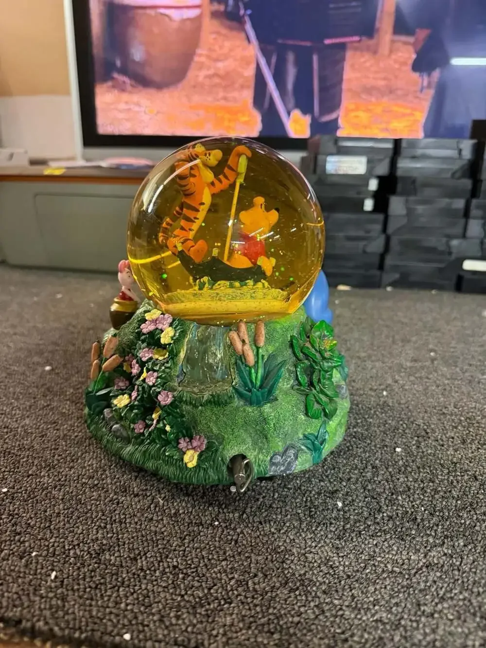 Disney The Disney Store Winnie the Pooh and Tigger Musical Snow Globe with Rotat